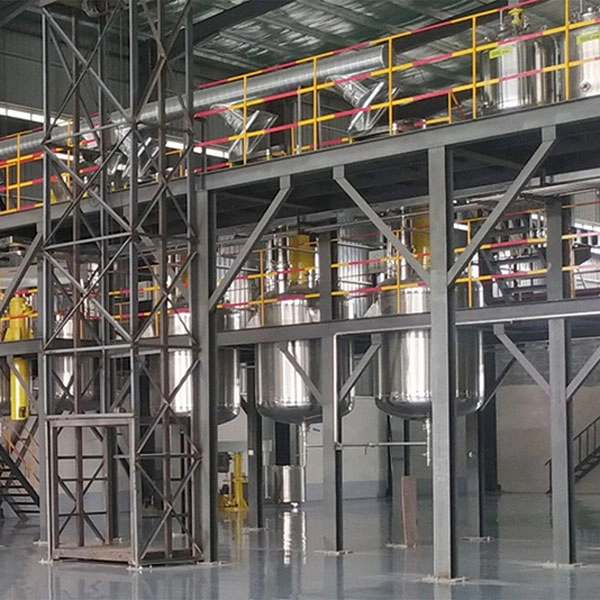 Linha de produ&ccedil;&atilde;o de tintas arquitet&ocirc;nicas &agrave; base de &aacute;gua